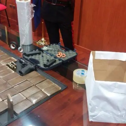 Cosenza, droga e armi in casa: arrestato ex camionista -Foto