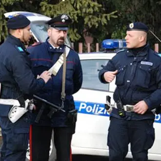 Controlli a Cosenza: scoperti edifici abitati abusivamente