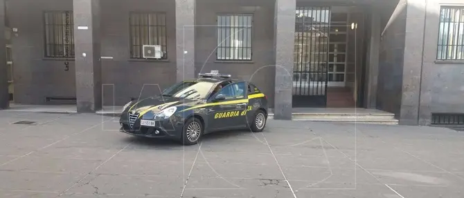 Blitz della Finanza al comune di Cosenza