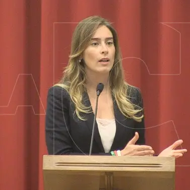La ministra Maria Elena Boschi incanta Cosenza -FOTO