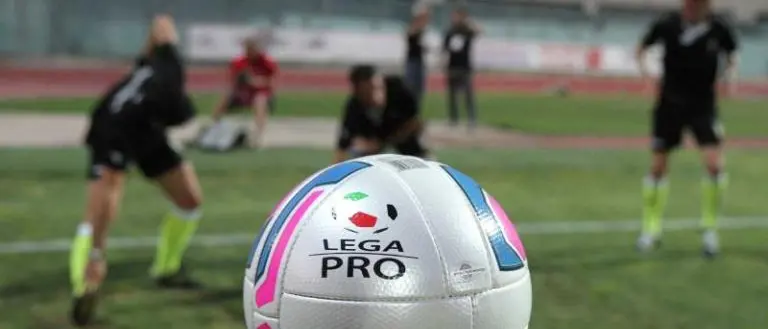 Lega Pro, fatale la trasferta siciliana per le due calabresi