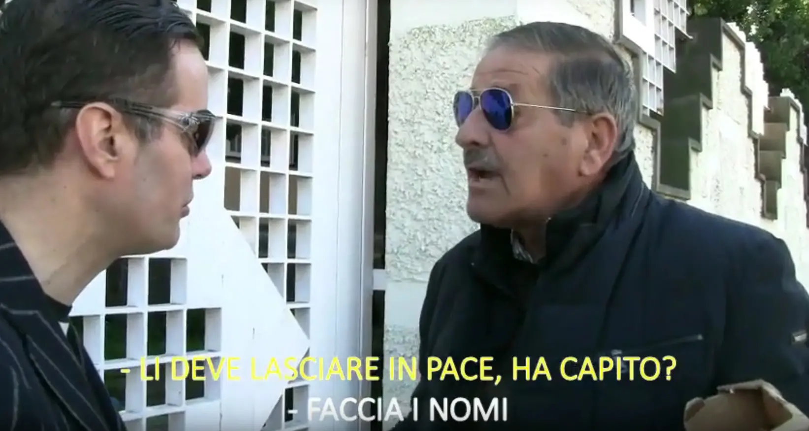 Klaus Davi aggredito a Gioia Tauro sotto casa di Gioacchino Piromalli. Interviene la Digos -VIDEO