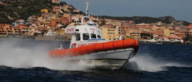 Segnala la scomparsa di un amico sub, poi riemerge e la Guardia costiera lo sanziona