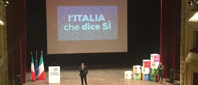 Lo “spettacolo” di Renzi al Cilea di Reggio: «La riforma può giovare alla Calabria»