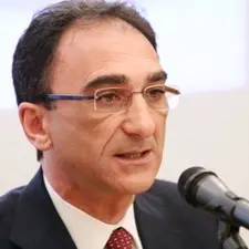 Catanzaro, Abramo gela tutti: “Mi ricandido”