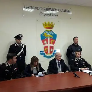 Sfruttamento e favoreggiamento della prostituzione: quattro arresti nella Locride (VIDEO)