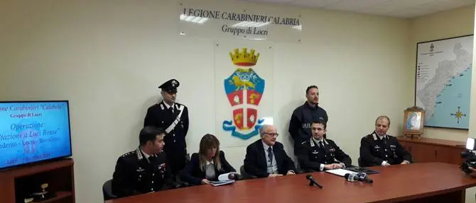 Sfruttamento e favoreggiamento della prostituzione: quattro arresti nella Locride (VIDEO)