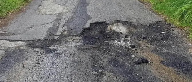 Perdite idriche a Cosenza, Spadafora: «Si rischia di indebolire le fondamenta di alcune abitazioni»