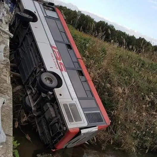Corigliano, autobus esce fuori strada: muore giovane 20enne