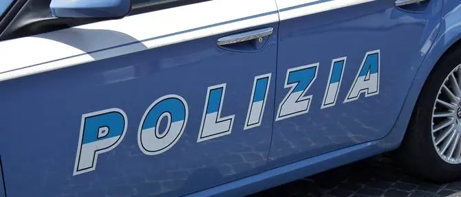 Vibo, accoltella il compagno al torace: arrestata una donna per tentato omicidio