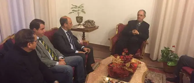 Cosenza, monsignor Nolè incontra la stampa