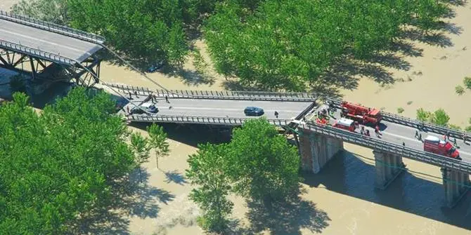 Un ponte della Sa-Rc crollato: è la bufala del giorno