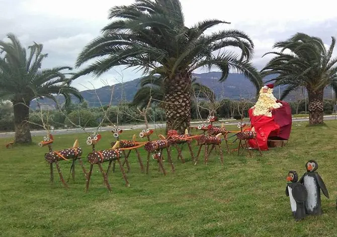 Aria di Natale a Lamezia, così la città si veste a festa (FOTO)