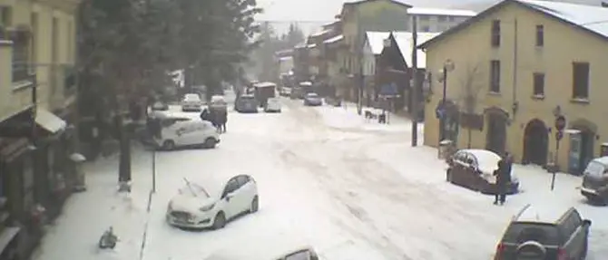 Gelo e neve in Calabria, primi fiocchi anche a Reggio Calabria