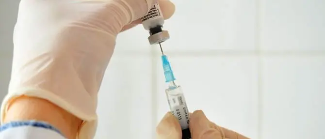 Allarme meningite: anche in Calabria è corsa alle vaccinazioni