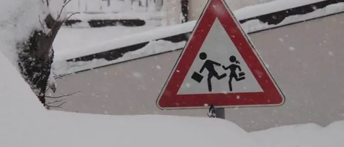 Neve e gelo in Calabria, scuole chiuse a Reggio Calabria e Catanzaro