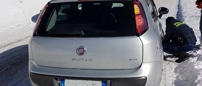 Gelo in Sila, soccorsi automobilisti in panne