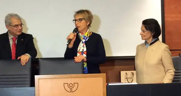 Giornata del donatore Avis a Cosenza, Anna Iazzolino socio onorario