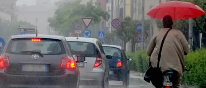 Allerta meteo in Calabria, chiuse le scuole a Crotone, Catanzaro e nel Reggino