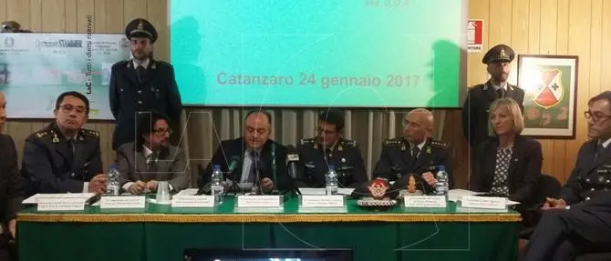 STAMMER | Droga e ‘ndrangheta, 54 fermi in tutta Italia. Colpiti sodalizi criminali vibonesi (NOMI)