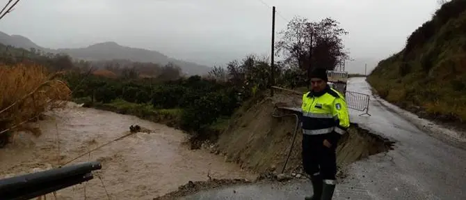 Maltempo: domani scuole chiuse a Vibo. Emergenza rientrata a Catanzaro