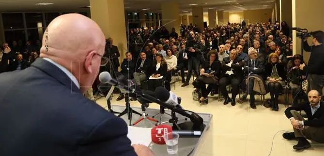 “Presidente dopo il futuro pensiamo al presente”