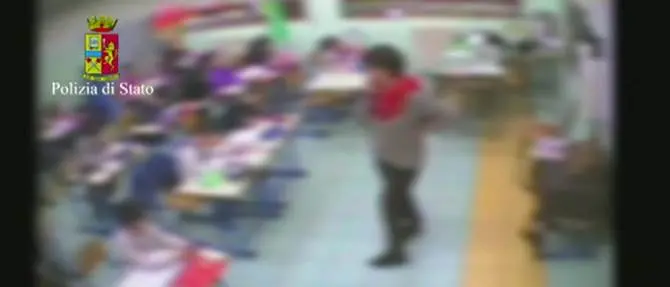 Reggio, schiaffi e insulti ai bambini di una scuola: sospesa maestra (VIDEO)