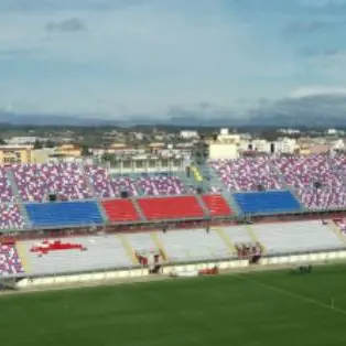 SERIE A | Crotone – Juventus: cresce l’attesa e il sindaco porta lo stadio a 16000 posti