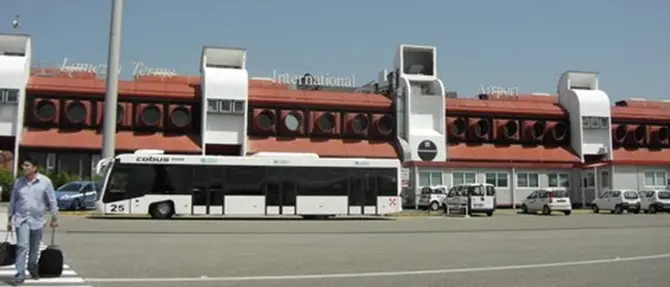 Aeroporto di Lamezia in crescita, la Sacal: «Per i prossimi 3 anni 38 milioni di interventi in autofinanziamento»