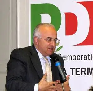 Mancuso (PD) a Magorno e Minniti: «Fermate la rappresentazione penosa del partito »