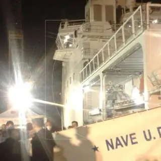 Porto di Vibo marina, giunti 612 migranti. Ci sono anche 97 minori