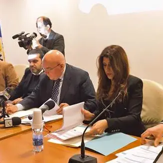 Regione, Oliverio: «Pronti 280 milioni per 13600 potenziali posti lavoro»