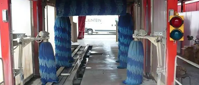 Autolavaggi “abusivi”: 5 denunce e 4 sequestri nel Reggino