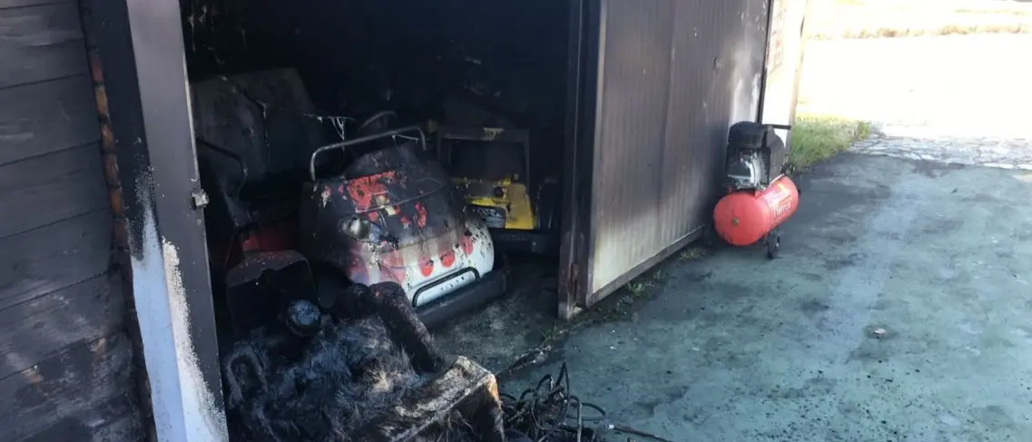 Catanzaro, incendio al parco. Bruno: “Atti vandalici che suscitano sdegno”