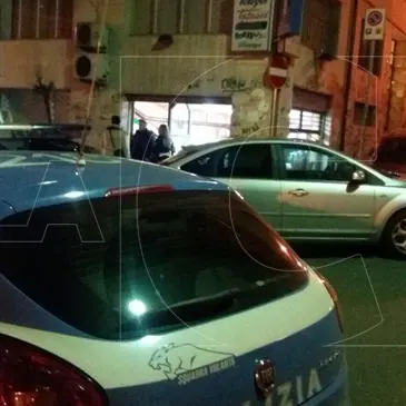 Rapina a Cosenza, arrestato uno dei cinque malviventi