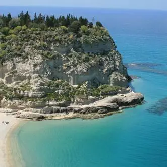 La spiaggia di Tropea tra le più belle d’Italia