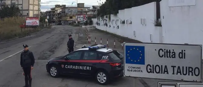 Detenzione e spaccio di sostanze stupefacenti: arrestata 23enne a Taurianova