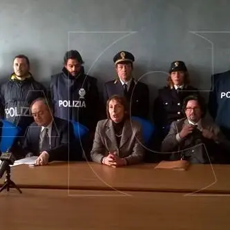 Lamezia, estorsioni e intimidazioni: arrestati dodici esponenti della cosca Giampà (NOMI-FOTO)