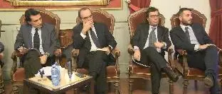 Stefano Parisi a Cosenza: «Serve una legge elettorale che dia stabilità al Paese»