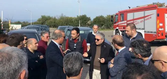 Protesta degli operatori ecologici a Rossano: domani incontro alla Cittadella regionale