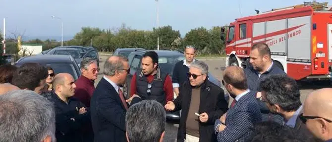 Protesta degli operatori ecologici a Rossano: domani incontro alla Cittadella regionale