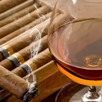 Il Vecchio Amaro del Capo vola a Cuba: è tra i finalisti del festival di Habanos