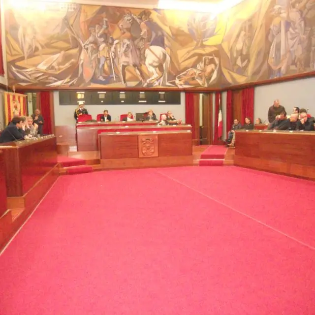 Catanzaro, consiglio: la delibera della discordia spacca Forza Italia