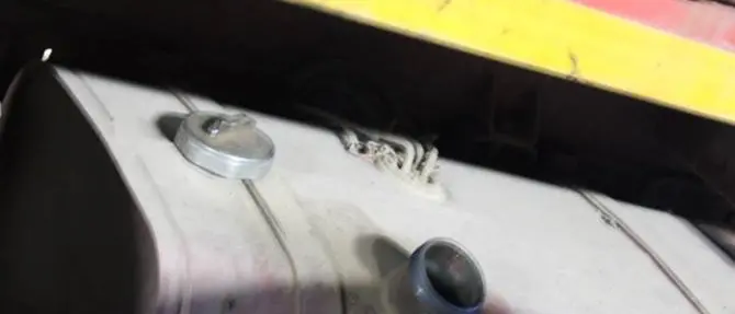 Traffico di “pseudo-gasolio”, 133 denunciati. Base logistica anche in Calabria