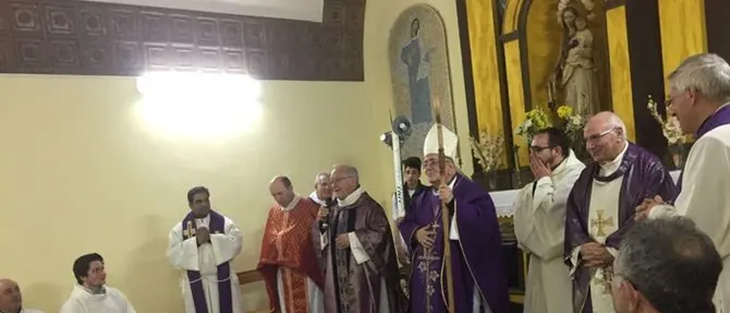 Isola Capo Rizzuto, riapre al culto la chiesa profanata