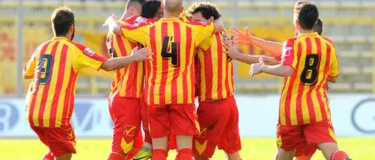 Catanzaro, determinanti per la salvezza i prossimi 180 minuti