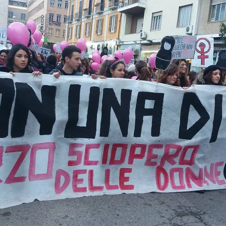 Anche a Cosenza lo sciopero globale dell'8 marzo