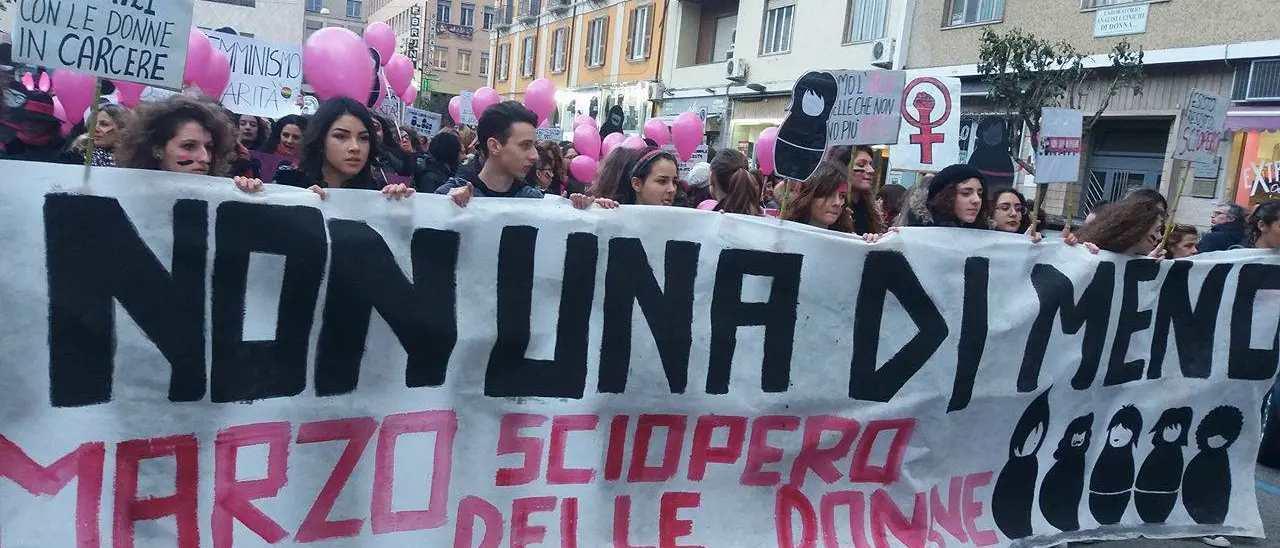 Anche a Cosenza lo sciopero globale dell'8 marzo