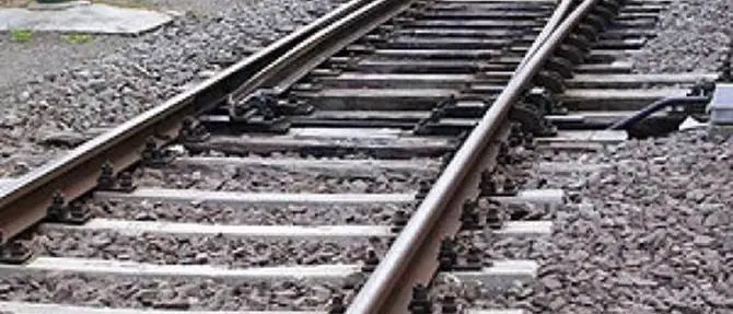 Tredicenne travolto da un treno, l’avvocato: «Nessun selfie estremo» (INTERVISTA)