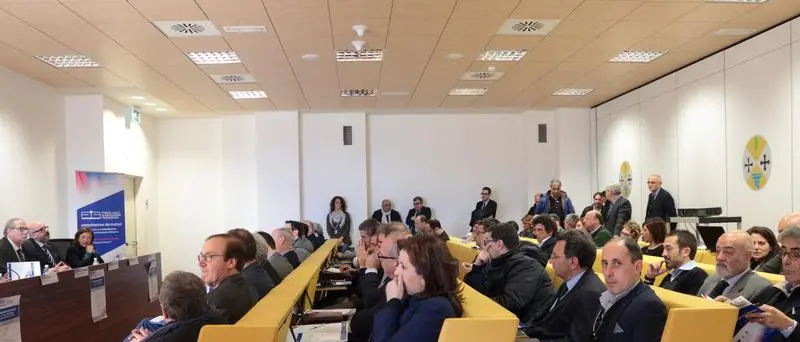 Regione, fondi per le imprese: finanziate 453 aziende calabresi